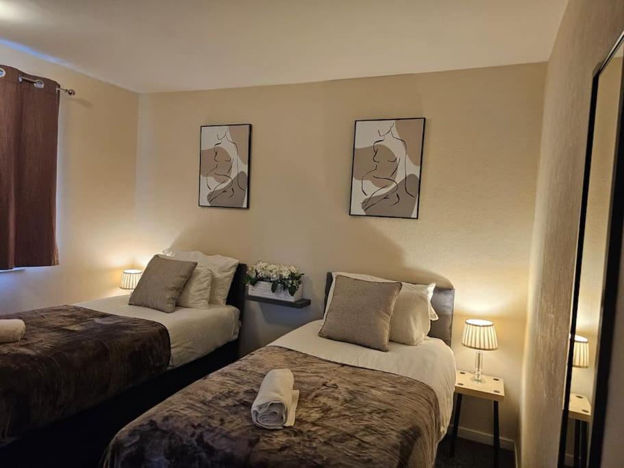 Warm Contractor-friendly Apartment Luton (Bedfordshire)